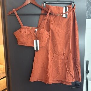 WHOWHATWEAR Mid skirt with removable belt